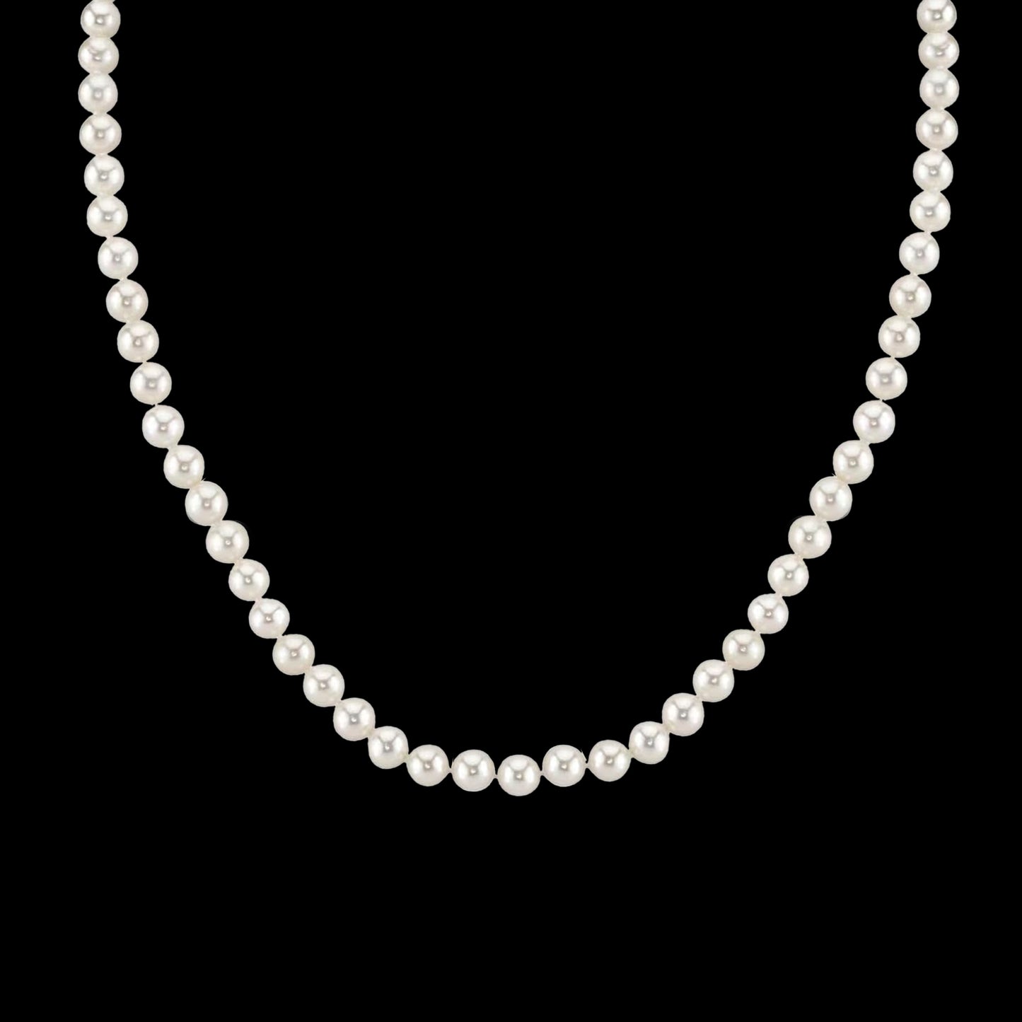 Essential Pearl Necklace