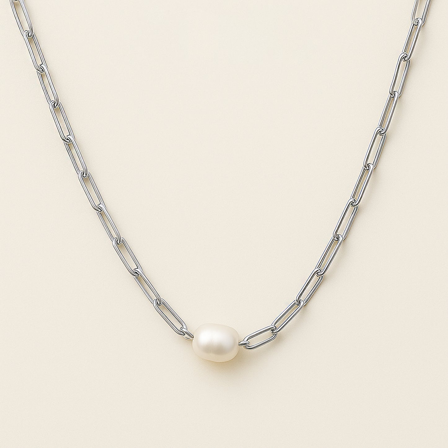 Flat Chain Pearl Necklace