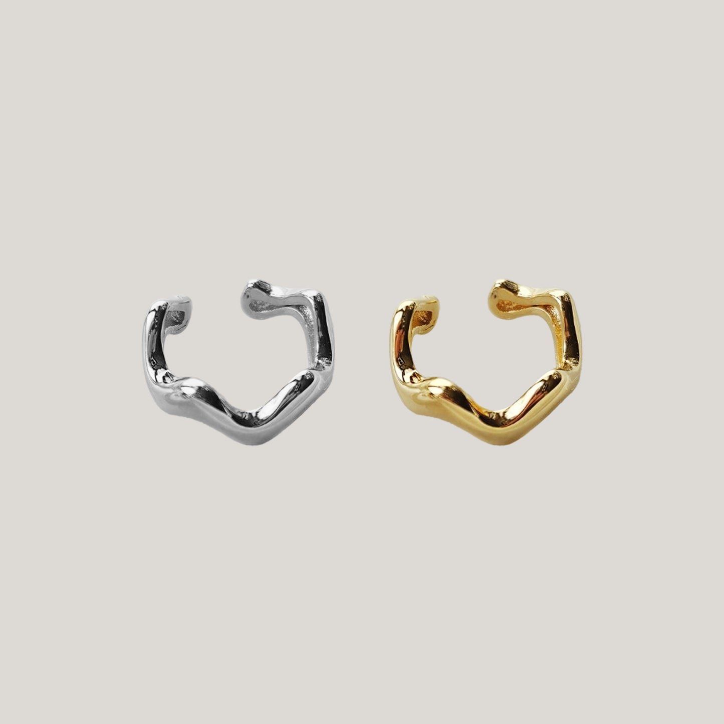 Volt Wave Ear Cuff