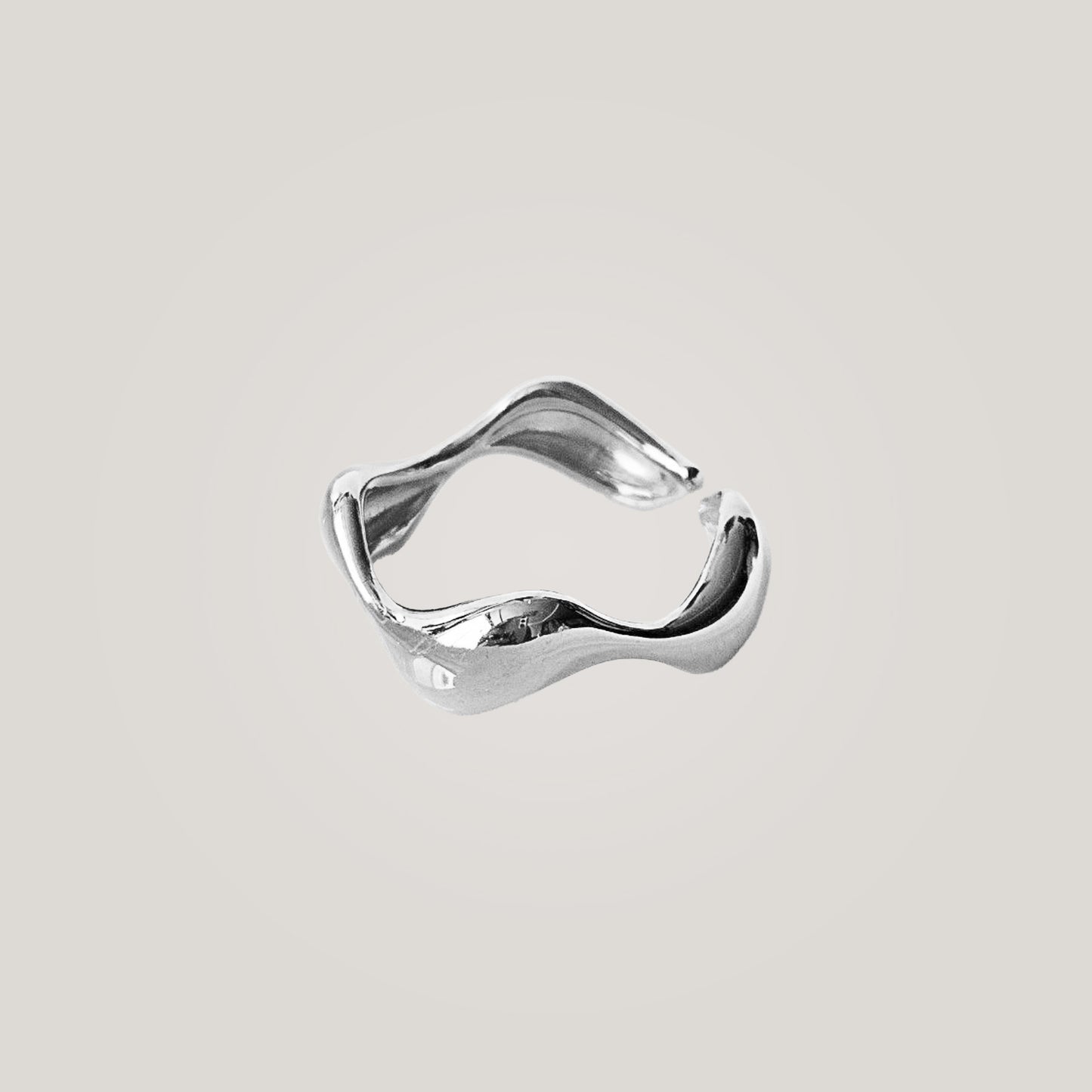 Wave Bold Ring