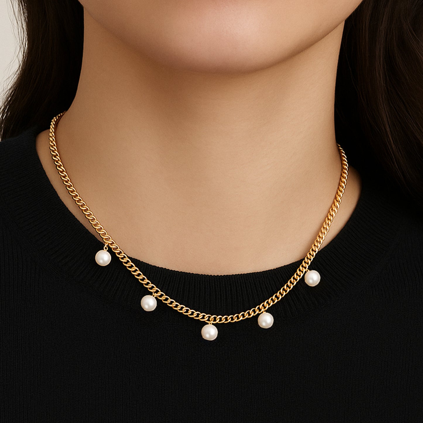 Luxe Chain Pearl Station necklace