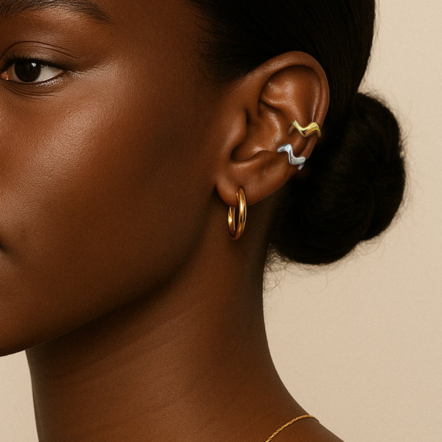 Volt Wave Ear Cuff