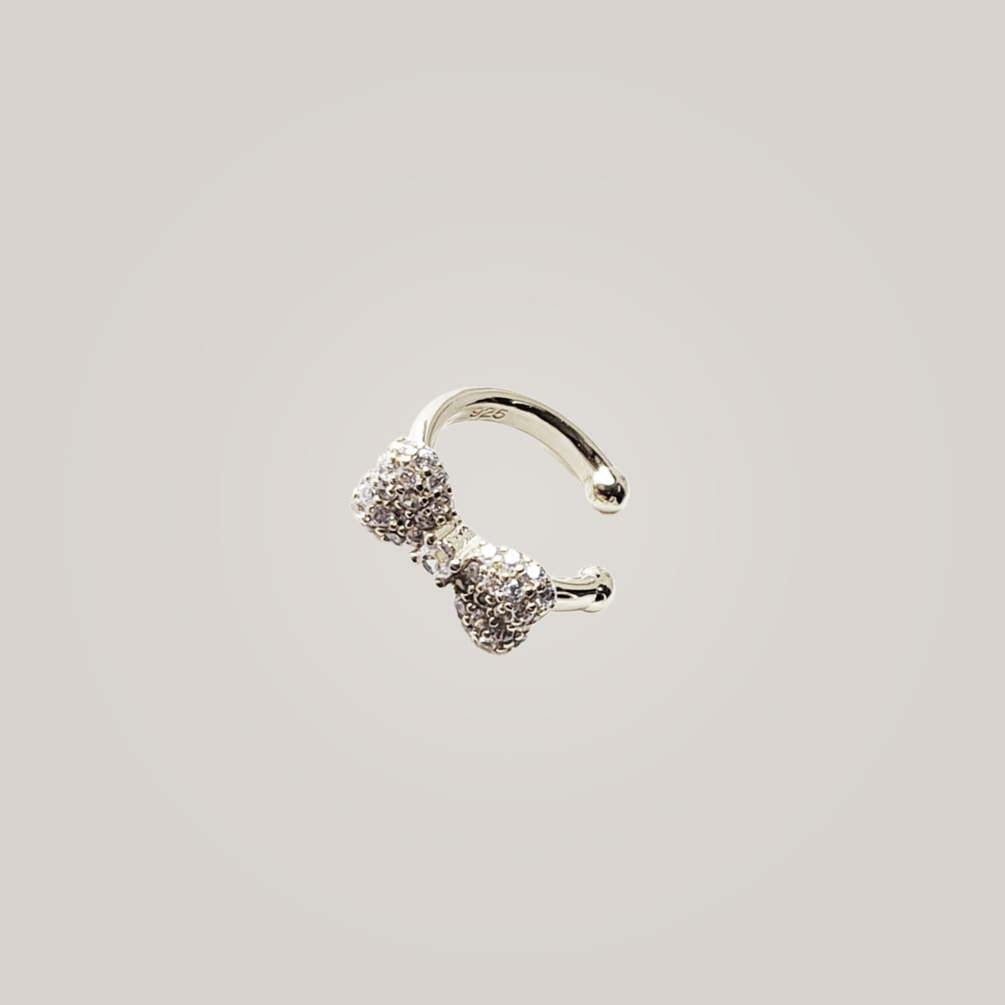 Ribbon Glow Ear Cuff