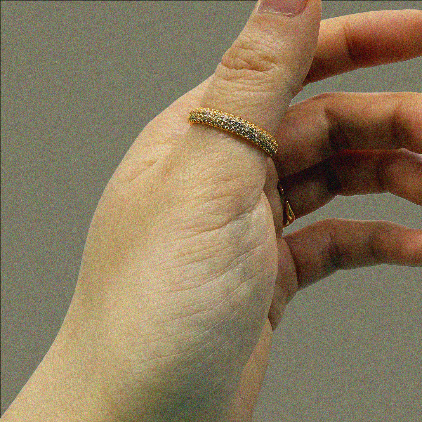 Luxe Pave Band Ring