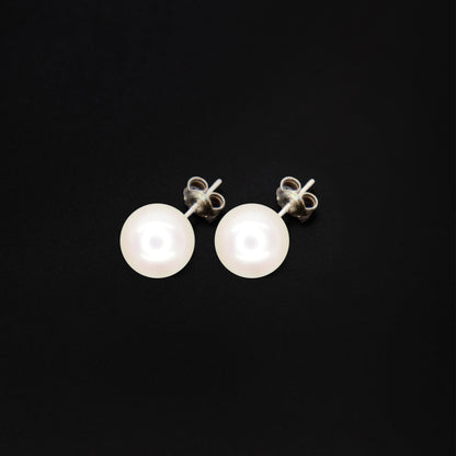 Pearl Oversized Studs