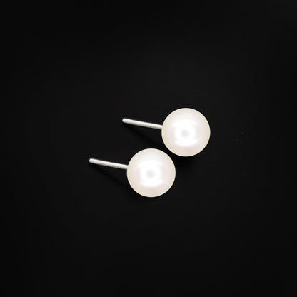 Pearl Oversized Studs