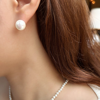 Pearl Oversized Studs