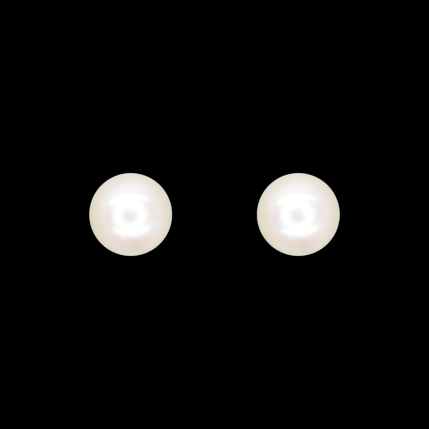 Pearl Oversized Studs
