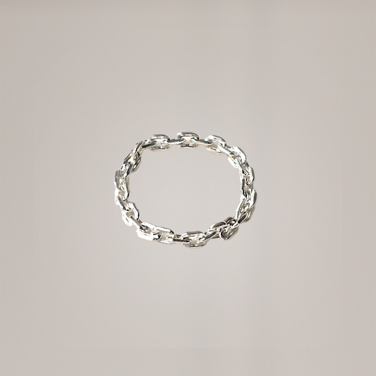 Luxe Chain Ring