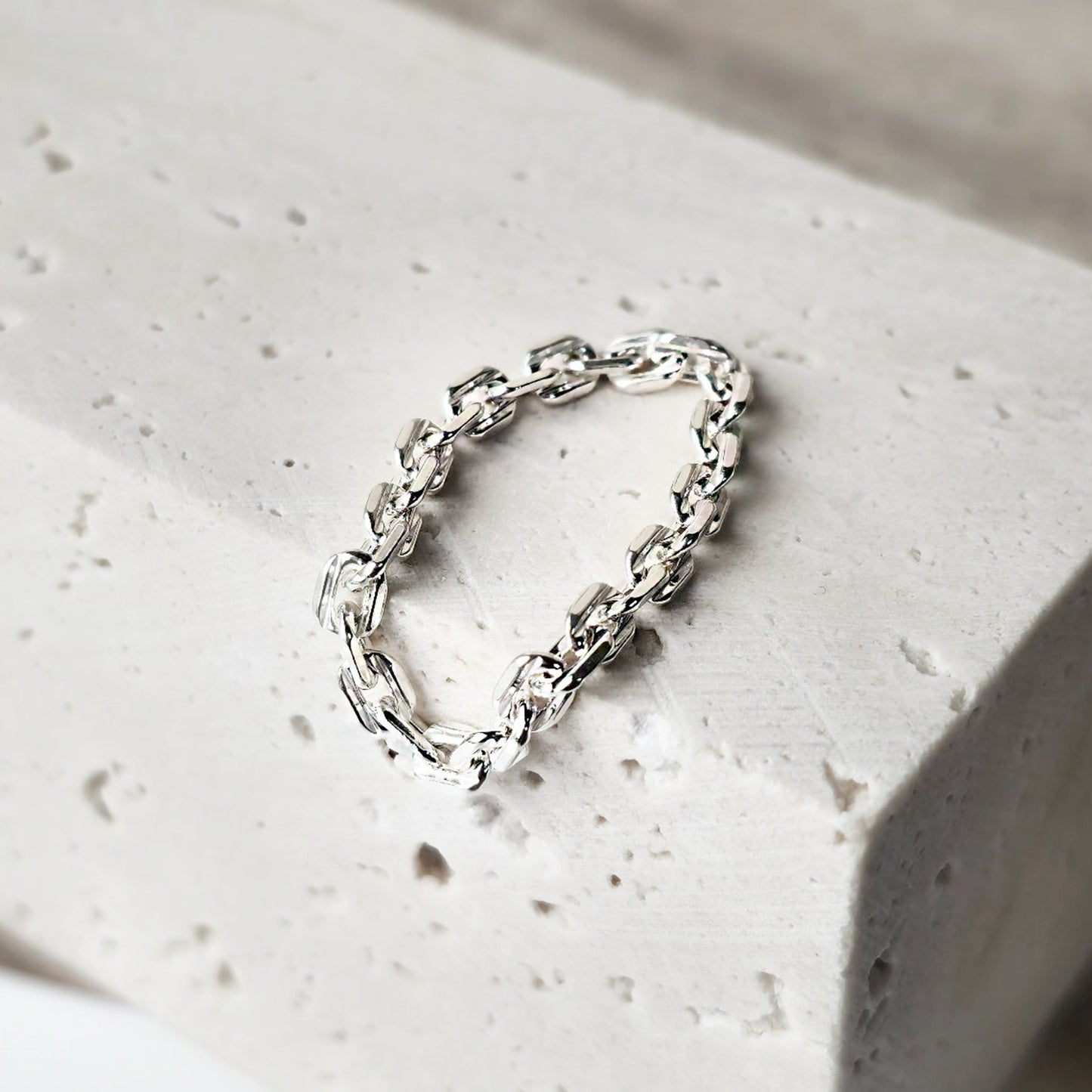 Luxe Chain Ring